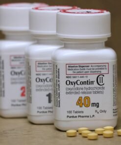Alternative view of OxyContin 20mg, 40mg, 120mg prolonged release tablets